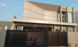 Const of 1 kanal House Grey Structure at 301 P Sector DHA Phase-7 - 1